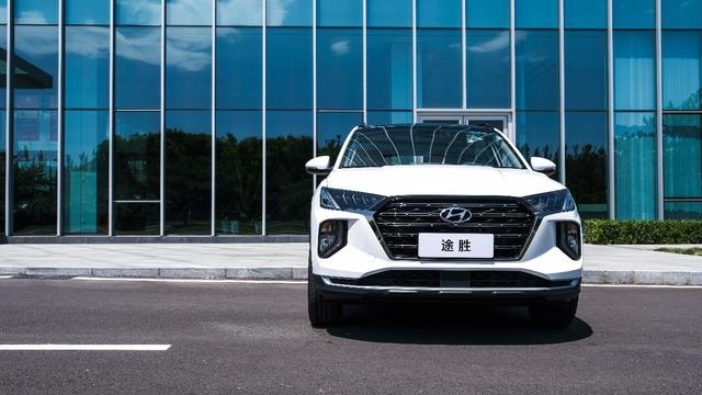 看着更顺眼了！第四代途胜2020款静态实拍|新车