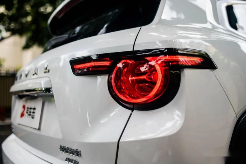 15万预算还想买后桥带锁的SUV？我提了这台同级唯一之选