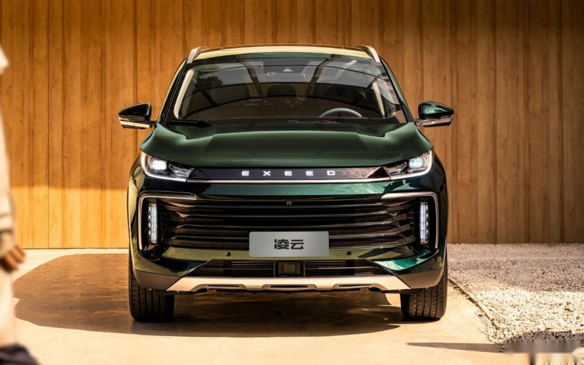 15.28万元买一台2.0T的中型SUV，价格实惠，就是长得丑