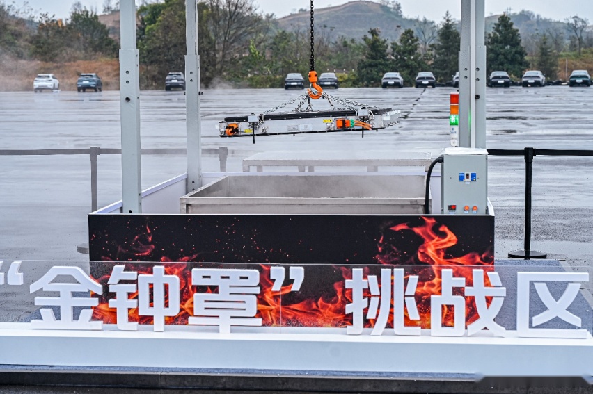 三个月造四款车，长安启源的数智AI电驱到底牛在哪？