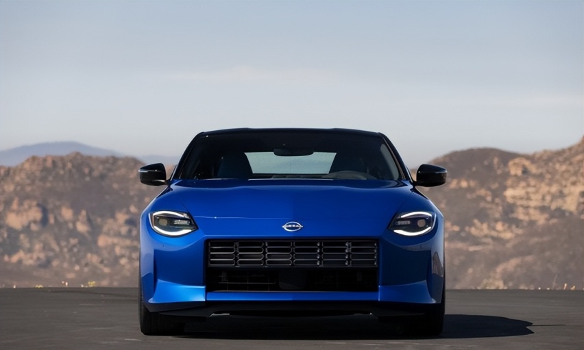 设计新颖/3.0T V6发动机够强悍，日产Z海外市场售价曝光！