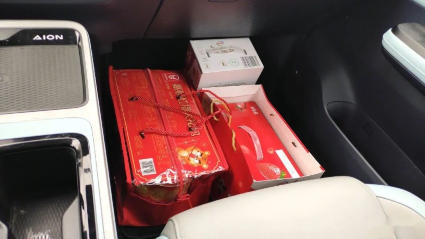 1463公里实测广汽埃安AION Y，这款热门车型到底好不好用？