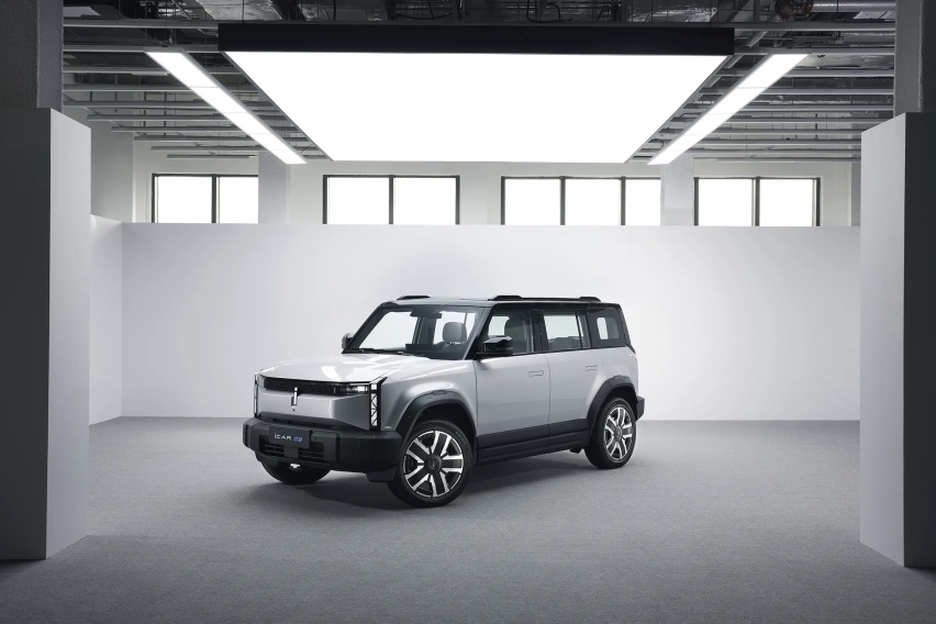 选车对比丨元PLUS荣耀版对比iCAR 03，你会怎么选？