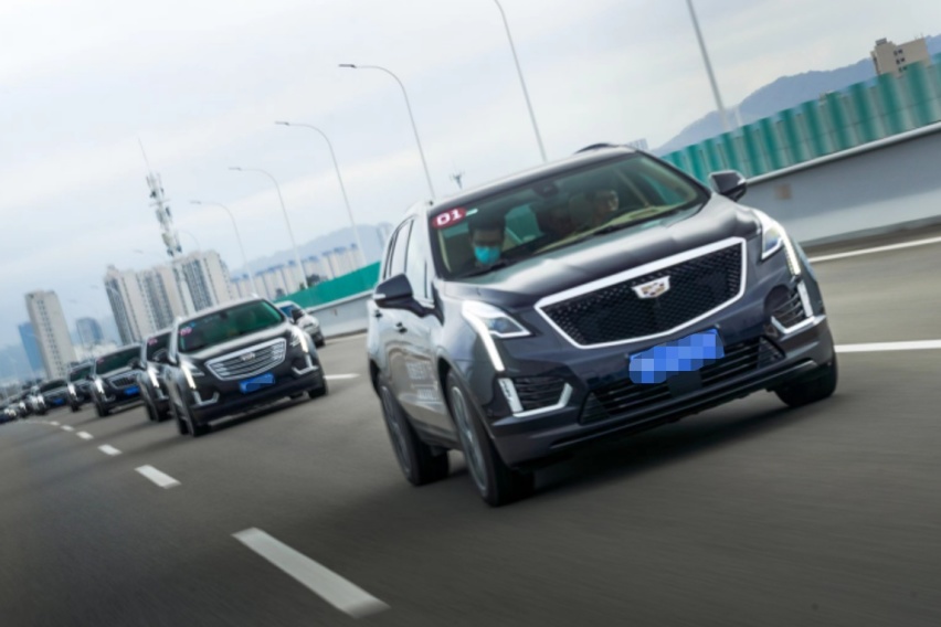 试驾凯迪拉克XT5，超长轴距、智能四驱，高品质家用的不二之选！