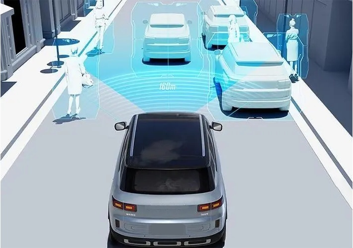 智能驾驶能否超越人类驾驶水平，华为智驾配合激光雷达能做到吗？