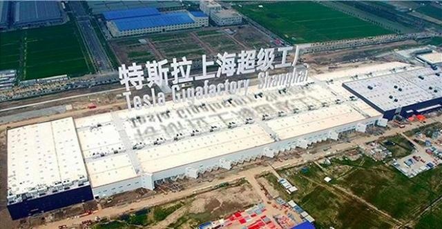 也许风马牛不相及，也许特斯拉上海工厂停产确实不简单