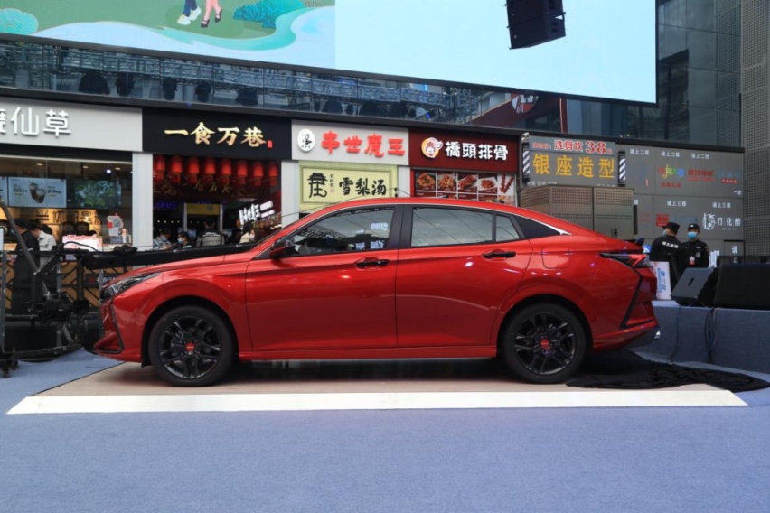 运动属性再次提升 2021款东风风神奕炫/奕炫GS正式上市