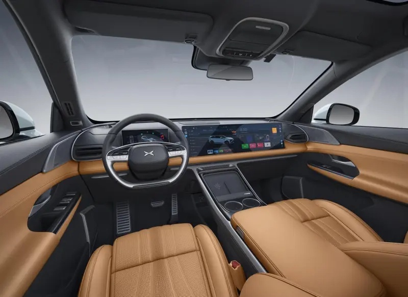 1400x0_1_q95_autohomecar__ChwFk2LzDV6AAYRYAGe4WBcVQPo954