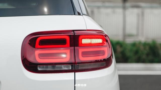 这台SUV开起来不一般，天逸 C5 AIRCROSS驾控体验强在哪？