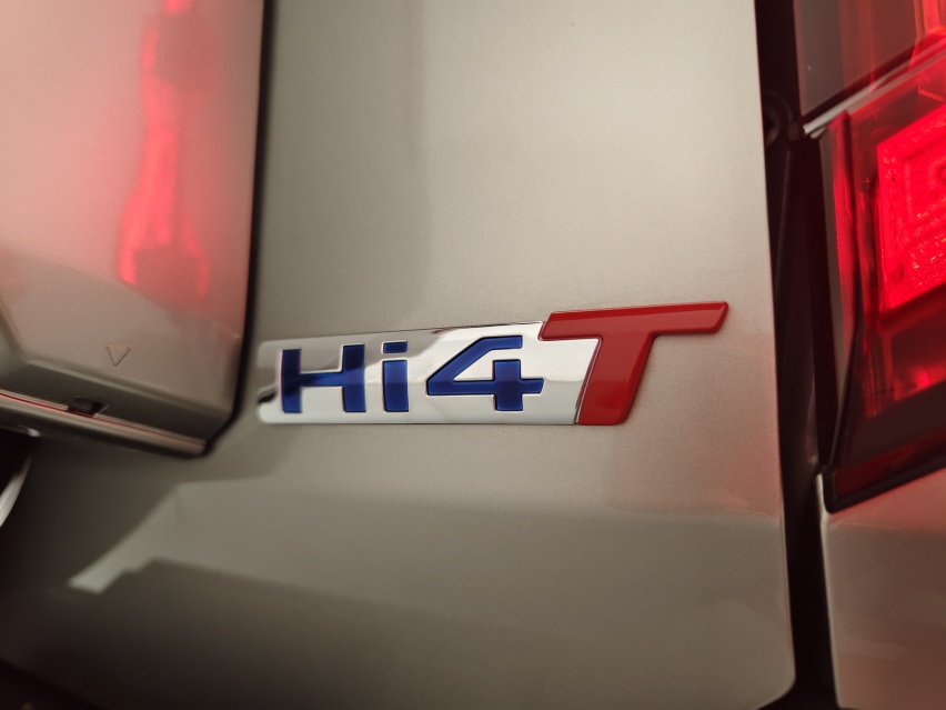 坦克400 Hi4-T成都车展开启预售 28.5-29.5万