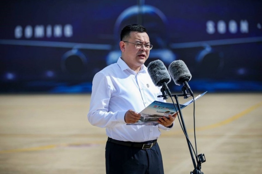 将发布会搬到万米高空，奔腾T99运动版不愧是“机长座驾”