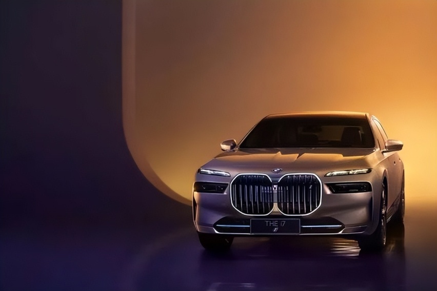 豪车旗舰全球首发，全新BMW 7系与BMW i7，更高端、更智能！