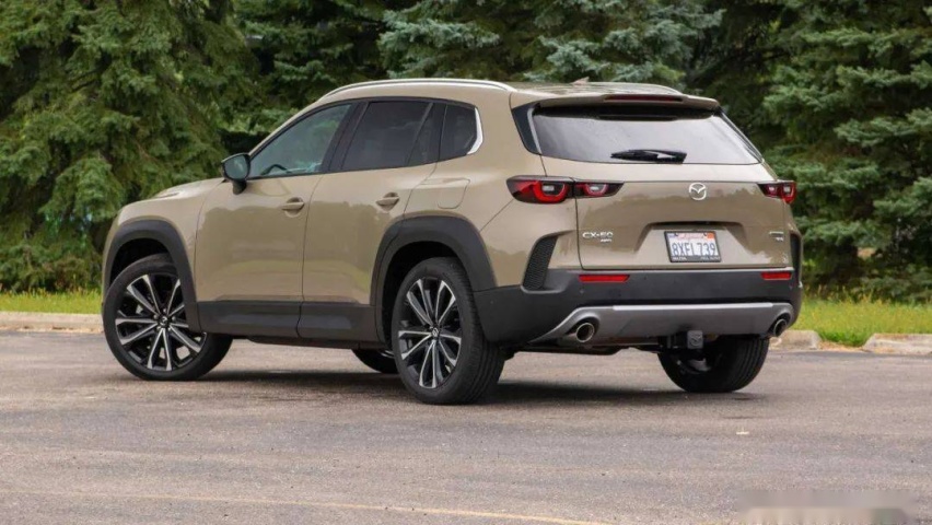 尺寸超全新CR-V，马自达CX-50亮相，将搭载混动总成