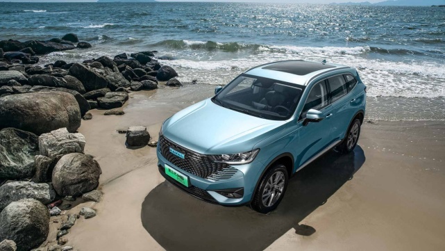 哈弗H6对比魏牌拿铁 同是DHT PHEV，你有必要多花好几万吗？