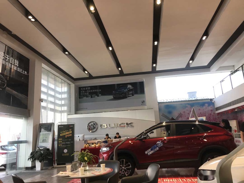 【到店暗访】动辄月销2万+，这些10万级家轿真有这么多人看？