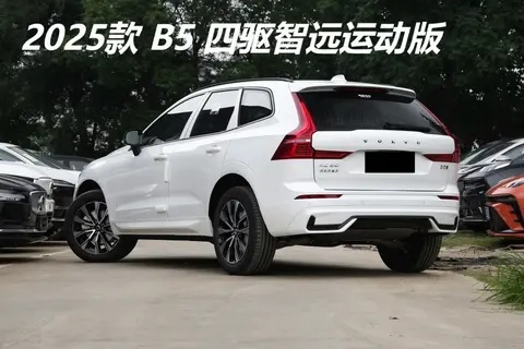 广州车展探馆：新款沃尔沃XC60极夜版候场，搭2.0T动力