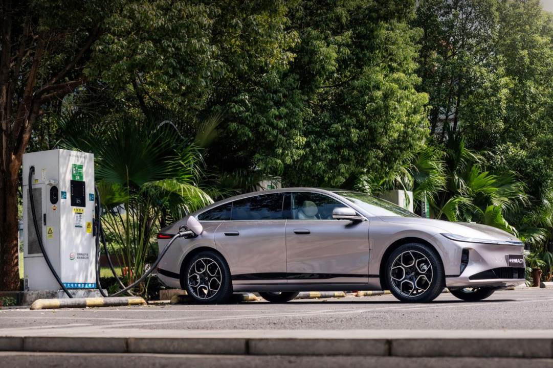 LԴA07L{L늰/̰柨µǈ 730KM+غY\