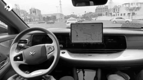 华为:做Robotaxi的都得死!滴滴Auto X:啊