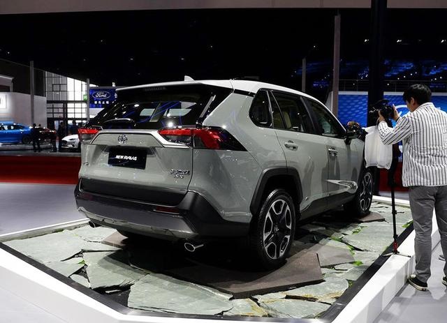 丰田RAV4兄弟车型，蹭了汉兰达的热度，广汽也将推出紧凑级SUV