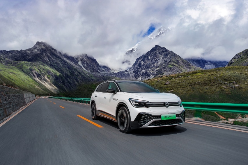 意外之喜的电动家庭SUV，一汽大众ID.6 CROZZ到底有什么魔力？