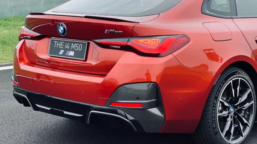 为什么说BMW i超乎想象？深度体验全系车型之后，我找到了答案…