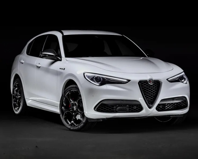 更多碳纤维加身，阿尔法·罗密欧 Giulia/Stelvio 竞速版限量上市