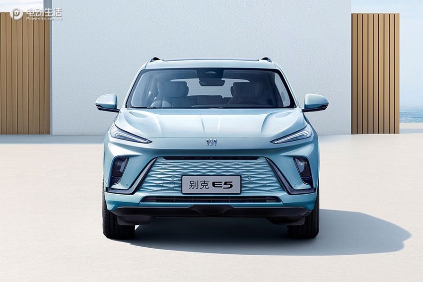 别克E5对比Model Y / ID.6 CROZZ