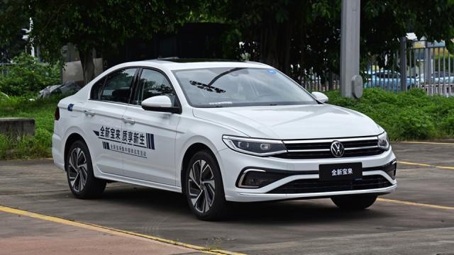 1.5L+6AT回归，要花1400元/月，新款大众宝来养车不算贵？