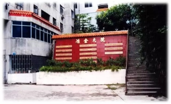 月销破五万，市值超过中石油，比亚迪今年崛起靠哪三件大事？