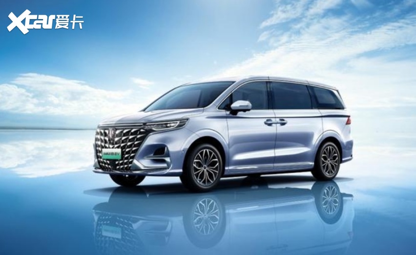 iMAX8 EV成全球首款交付的纯电MPV，上汽荣威终于扬眉吐气了