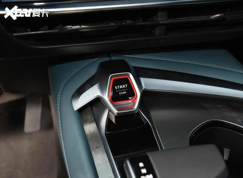 配贯穿式双联屏 MG7内饰正式亮相 科技感十足