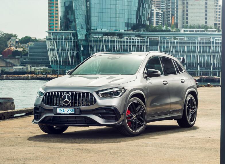 ¿AMG GLA 35/GLB 35 ۼ43.98