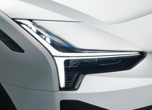 超豪华纯电5座SUV！极星3中国正式发布，售69.8万元起
