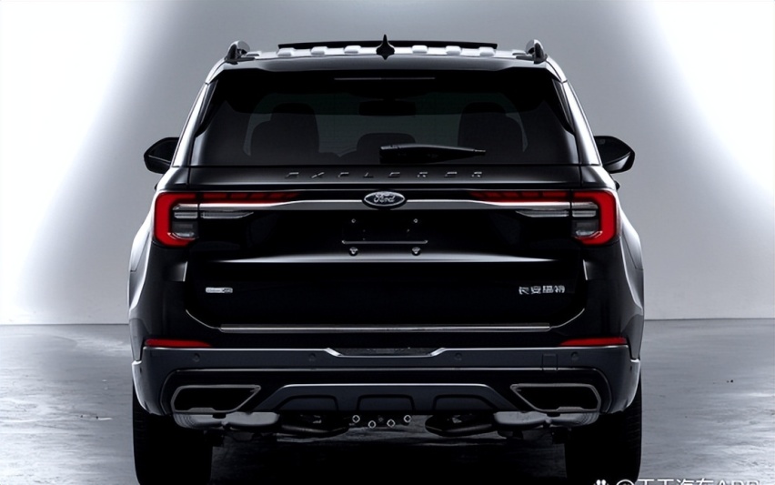 30万级唯一纵置后驱SUV 全系2.3T+10AT 新增HUD即将上市