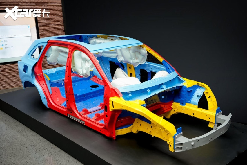 旗帜为谁飘扬？红旗HS6 PHEV起售价17.88万元