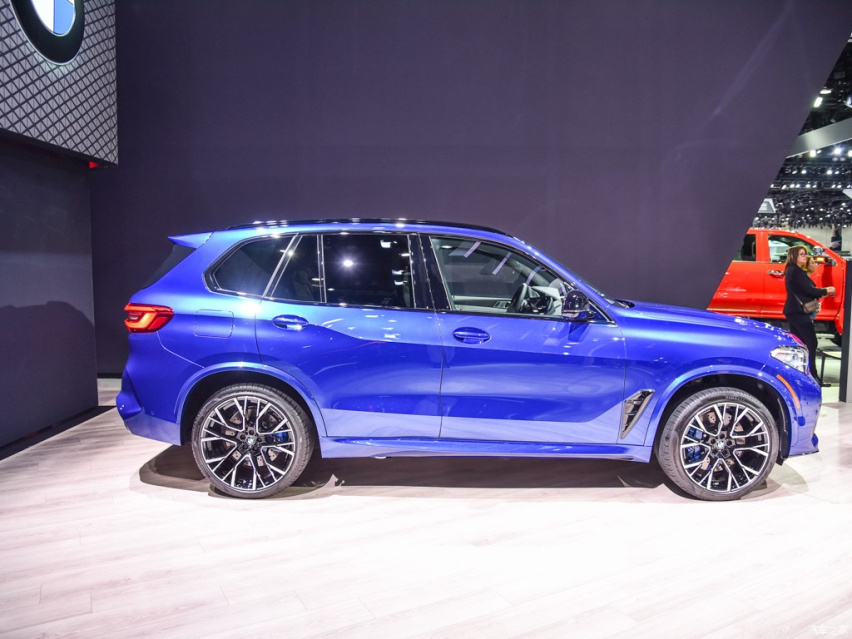 150-160万的新宝马X5 M，用3.7秒破百的实力证明M