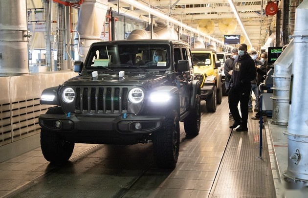 Jeep牧马人4xe插混版正式下线 将于2021年初发布