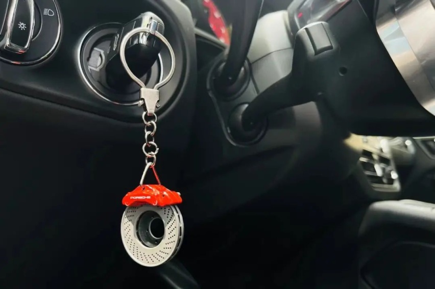 「试驾手记」大马力的烟火气？试驾保时捷Macan GTS