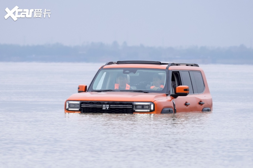 技术奇瑞开启豪华越野新时代纵横G700上市售32.99万元起-爱卡汽车