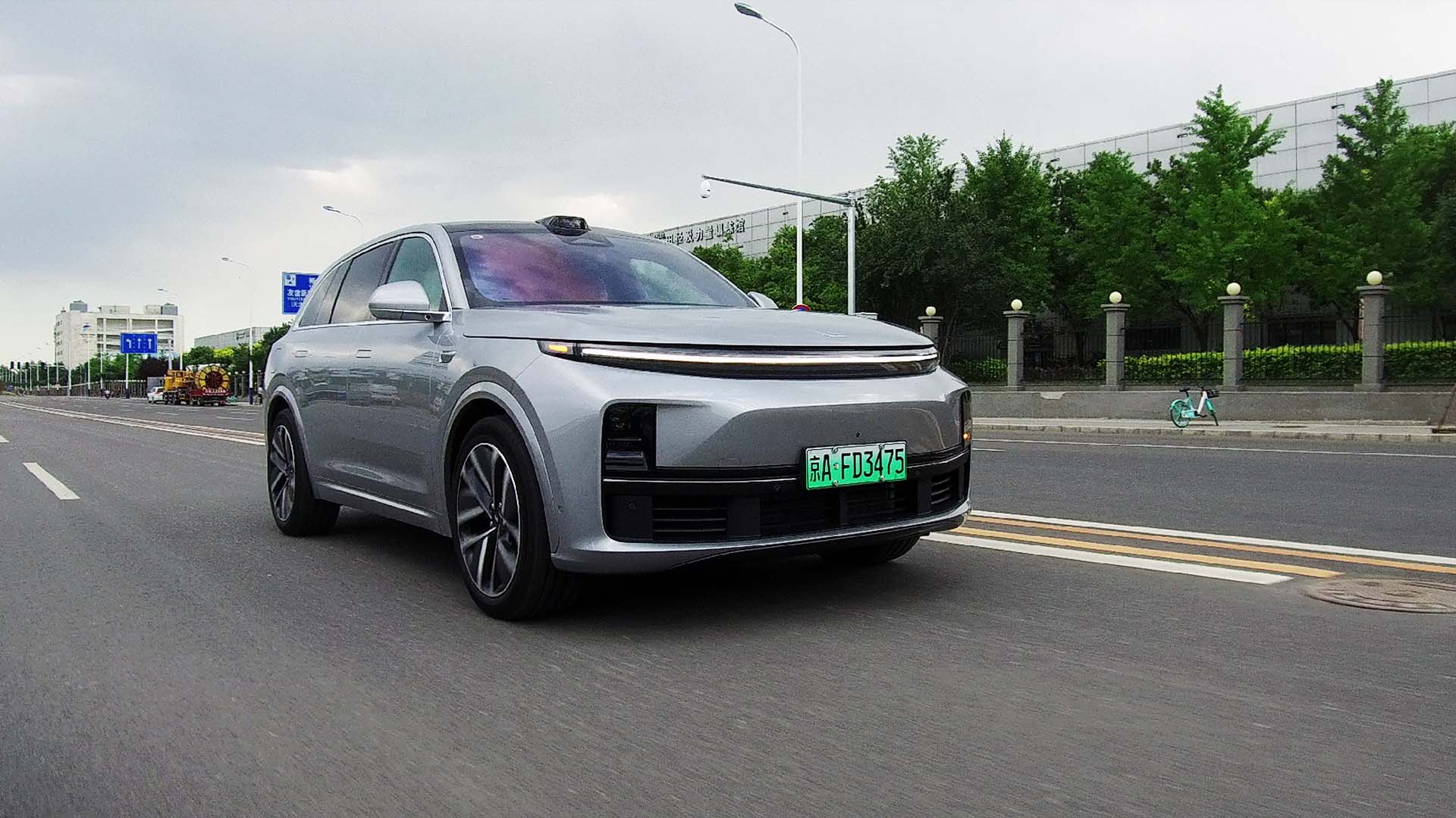 ԇ{M͝M늵L7y900+kmٹͺ7.1L