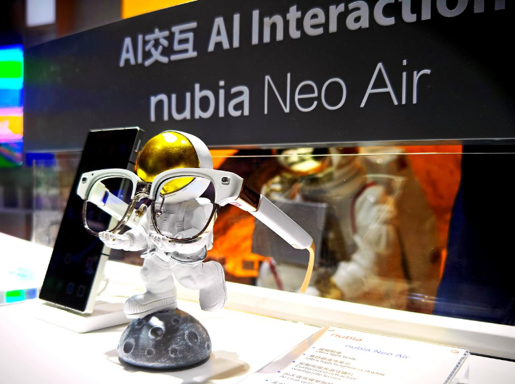 nubia Neo Air：极致轻薄的智能体验！