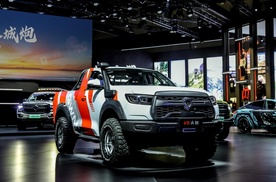 预售22.98万元，赛级皮卡V6火炮亮相2025成都车展