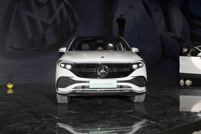 入门级别奔驰纯电SUV EQA 260上市 续航超600km
