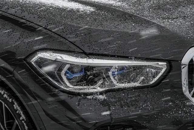 固执不能当饭吃，国产最长轴距BMW X5将发布，入门价格跌破60万