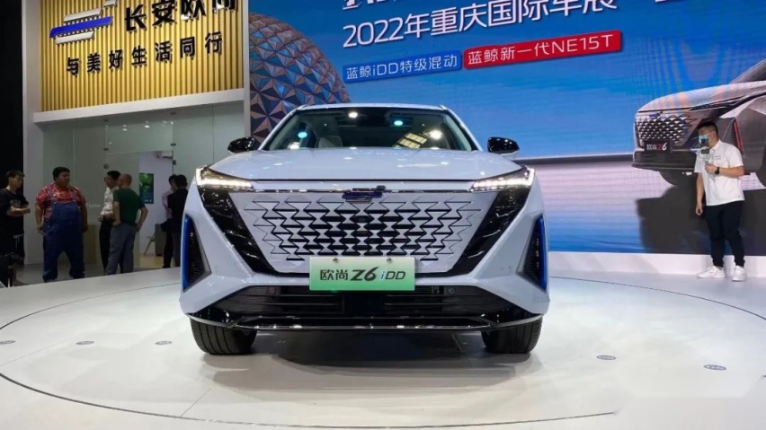 现实版“变形金刚”来了，欧尚Z6正式上市，9.99万元起