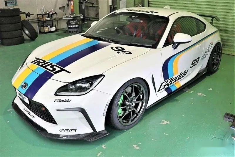 VOLTEX推出丰田GR86宽体套件，没了GReddy制约更好发挥？