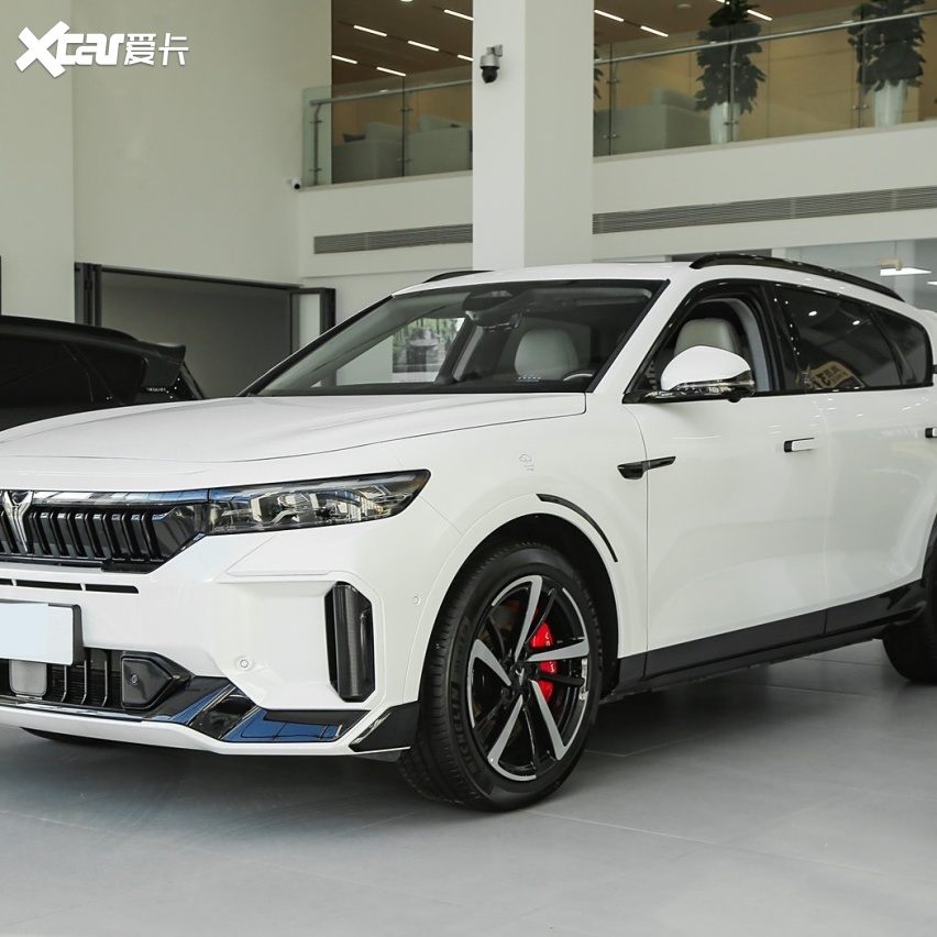 40万增程中大型SUV横评:理想L8 Livis等车型对决
