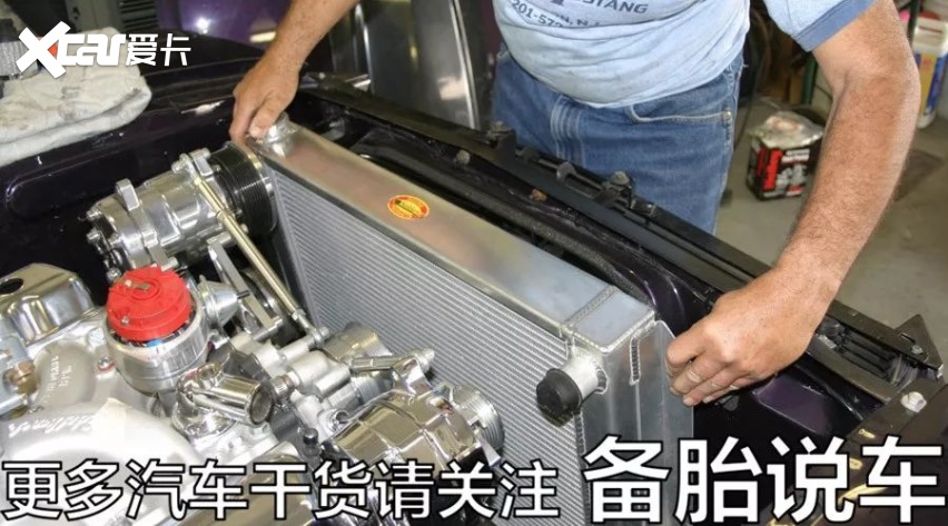 自动挡等红灯时可以一直D挡踩刹车吗