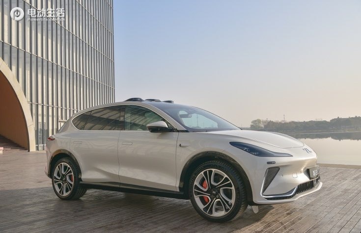 静态抢先体验智己LS7 堪称全“视界”最好的SUV