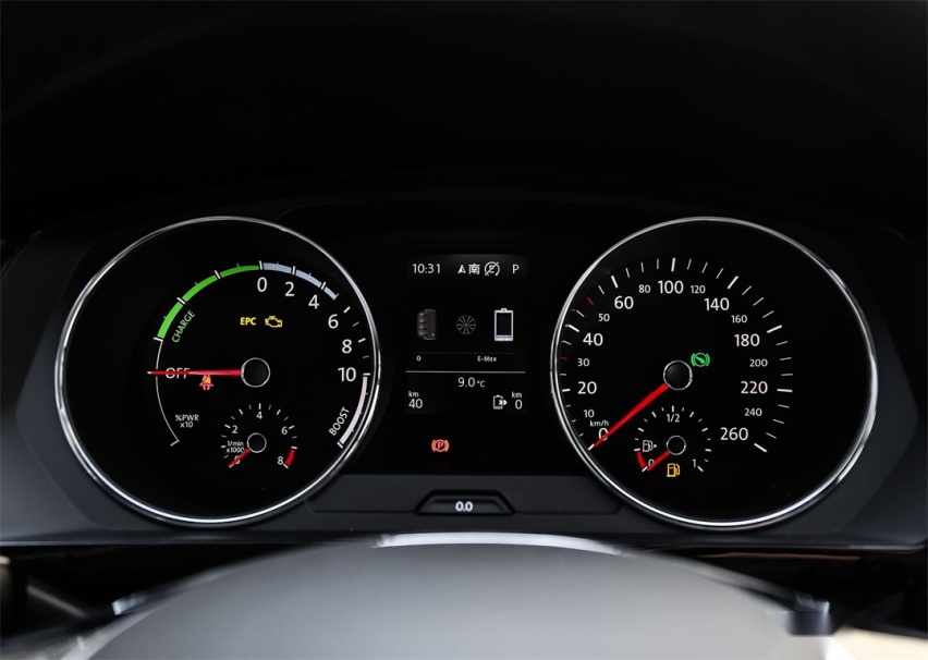 一箱油能跑近1000km，开这些车真怕油过期